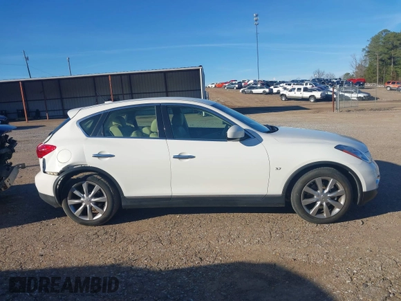 2015 Infiniti QX50 Journey with VIN JN1BJ0HP3FM730822, listed as a IAAI auction lot 41590976 with 70,941 mi miles. Bid and sale history available at carsss.com. Image 13.