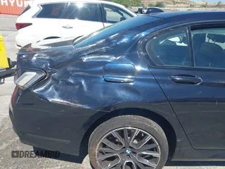 2020 BMW 7 Series 750i xDrive с VIN WBA7U2C02LGJ59766, выставлен на аукционе IAAI как лот 42259594 с пробегом 27 540 миль миль и . История ставок и продаж доступна на DreamBid. Изображение 14.