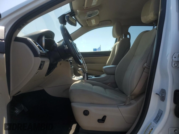 2016 Jeep Grand Cherokee Laredo with VIN 1C4RJEAG4GC500524, listed as a Copart auction lot 61613725 with 122,467 mi miles and Salvage title. Bid and sale history available at DreamBid. Image 7.
