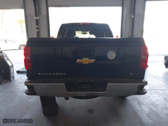 2018 Chevrolet Silverado 1500 LT with VIN 1GCVKREH1JZ193520, listed as a IAAI auction lot 41343297 with 208,636 mi miles. Bid and sale history available at carsss.com. Image 15.