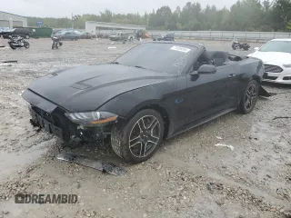 2020 Ford Mustang GT Premium z VIN 1FATP8FF0L5131333, wystawiony jako Copart lot #71056054 z przebiegiem Nie podano mil oraz Szkoda całkowita • Salvage title. Historia ofert i sprzedaży dostępna na DreamBid. Obrazek 1.
