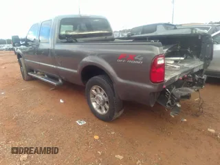2010 Ford Super Duty F-250 SRW XL with VIN 1FTSW2BR2AEA61210, listed as a IAAI auction lot 41156687 with 207,648 mi miles. Bid and sale history available at carsss.com. Image 3.