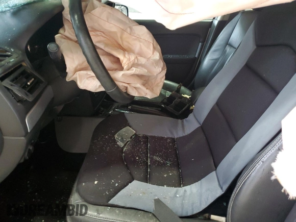 2008 Mercury Milan Premier with VIN 3MEHM08188R651438, listed as a Copart auction lot 61039785 with Not provided miles and Salvage title. Bid and sale history available at DreamBid. Image 8.