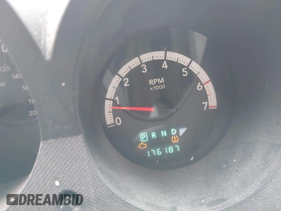 2011 Dodge Nitro SE with VIN 1D4PU2GK8BW599237, listed as a IAAI auction lot 42287742 with 176,187 mi miles and . Bid and sale history available at DreamBid. Image 7.