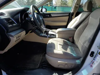 2017 Subaru Outback Premium z VIN 4S4BSACC8H3422523, wystawiony jako Copart lot #54901525 z przebiegiem 106 373 mil mil oraz Szkoda całkowita • Salvage title. Historia ofert i sprzedaży dostępna na DreamBid. Obrazek 7.