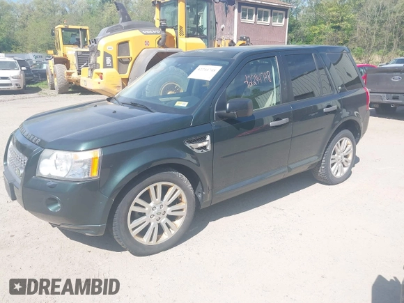 2010 Land Rover LR2 HSE z VIN SALFR2BN8AH170249, wystawiony jako IAAI lot #42244748 z przebiegiem 119 450 mil mil oraz . Historia ofert i sprzedaży dostępna na DreamBid. Obrazek 2.