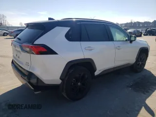 2024 Toyota RAV4 Hybrid XSE with VIN 4T3E6RFV6RU175440, listed as a Copart auction lot 46727855 with 9,112 mi miles and Salvage Title. Bid and sale history available at DreamBid. Image 3.