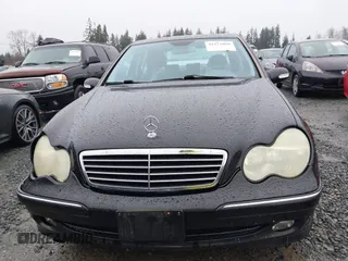 2003 Mercedes-Benz C 230 Kompressor with VIN WDBRF40J33A519935, listed as a IAAI auction lot 41222090 with 149,263 mi miles and . Bid and sale history available at DreamBid. Image 12.
