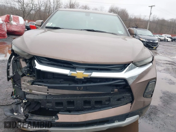 2020 Chevrolet Blazer LT z VIN 3GNKBHRS1LS547370, wystawiony jako IAAI lot #41576255 z przebiegiem 79 254 mil mil oraz . Historia ofert i sprzedaży dostępna na DreamBid. Obrazek 12.