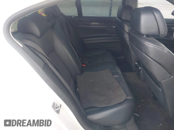 2011 BMW 7 Series 750i with VIN WBAKA8C56BCY37281, listed as a IAAI auction lot 42637801 with 122,263 mi miles and . Bid and sale history available at DreamBid. Image 8.