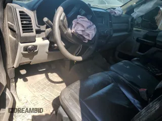 2017 Ford F-250 XL с VIN 1FTBF2A65HEF36818, выставлен на аукционе Copart как лот 47825385 с пробегом Не указан миль и Списание • Salvage title. История ставок и продаж доступна на DreamBid. Изображение 8.