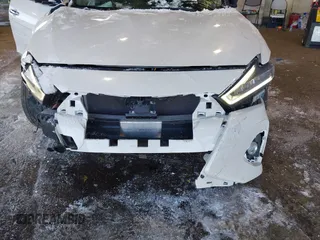 2020 Nissan Maxima Platinum with VIN 1N4AA6FV5LC385023, listed as a IAAI auction lot 41340116 with 82,924 mi miles and . Bid and sale history available at DreamBid. Image 6.