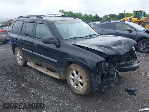 2007 GMC Envoy SLE z VIN 1GKDT13S572230938, wystawiony jako IAAI lot #42301263 z przebiegiem 184 929 mil mil oraz . Historia ofert i sprzedaży dostępna na DreamBid. Obrazek 1.
