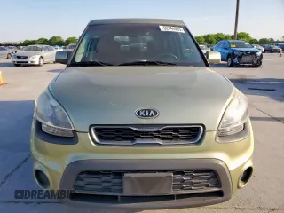 2012 Kia Soul with VIN KNDJT2A59C7406663, listed as a Copart auction lot 52744065 with 189,475 mi miles and Salvage Title. Bid and sale history available at carsss.com. Image 5.