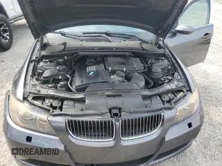 2007 BMW 3 Series 335i with VIN WBAVB73507P101280, listed as a Copart auction lot 72637104 with 126,310 mi miles and Salvage title. Bid and sale history available at DreamBid. Image 11.