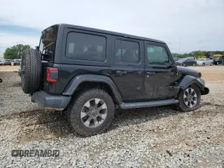 2018 Jeep Wrangler Unlimited Sahara with VIN 1C4HJXEG5JW211272, listed as a Copart auction lot 61765625 with 108,010 mi miles and Salvage title. Bid and sale history available at DreamBid. Image 3.