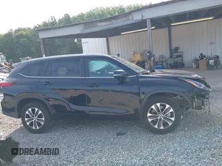 2023 Toyota Highlander L with VIN 5TDKDRAHXPS511843, listed as a IAAI auction lot 42497942 with 41,554 mi miles and . Bid and sale history available at DreamBid. Image 14.
