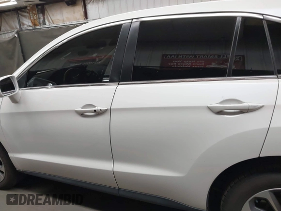 2016 Acura RDX Technology with VIN 5J8TB3H54GL018018, listed as a IAAI auction lot 42282790 with 66,241 mi miles and . Bid and sale history available at DreamBid. Image 15.