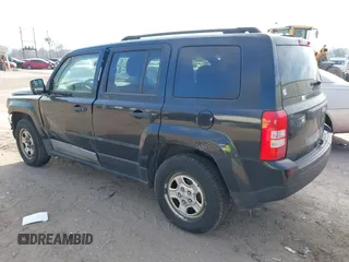 2011 Jeep Patriot Sport with VIN 1J4NT1GA5BD103535, listed as a IAAI auction lot 41018860 with 172,168 mi miles and . Bid and sale history available at carsss.com. Image 3.