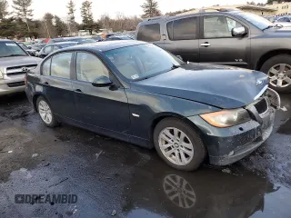 2006 BMW 3 Series 325xi with VIN WBAVD13526KV06530, listed as a Copart auction lot 46499785 with 200,726 mi miles and Salvage Title. Bid and sale history available at carsss.com. Image 4.