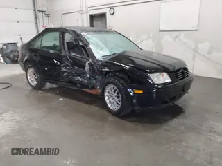2003 Volkswagen Jetta GL с VIN 3VWRP69MX3M071958, выставлен на аукционе IAAI как лот 41754696 с пробегом 328 123 миль миль и . История ставок и продаж доступна на DreamBid. Изображение 1.