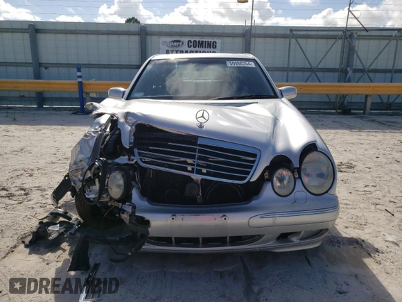 2001 Mercedes-Benz E-Class AWD with VIN WDBJF82J81X047632, listed as a Copart auction lot 72500514 with 149,635 mi miles and Non Repairable. Bid and sale history available at carsss.com. Image 5.