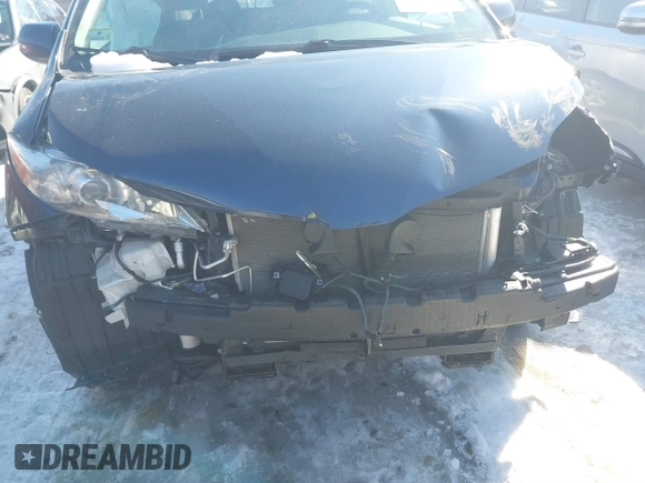 2019 Toyota Sienna LE Auto Access Seat with VIN 5TDKZ3DC0KS017417, listed as a IAAI auction lot 41559267 with 67,974 mi miles and . Bid and sale history available at DreamBid. Image 6.