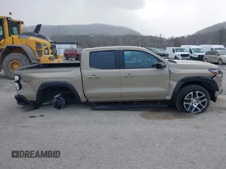 2024 Chevrolet Colorado 4WD Z71 with VIN 1GCPTDEK4R1247018, listed as a IAAI auction lot 41887241 with 1,333 mi miles. Bid and sale history available at carsss.com. Image 14.