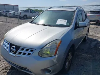 2013 Nissan Rogue S with VIN JN8AS5MV1DW645281, listed as a IAAI auction lot 42035789 with 124,423 mi miles and . Bid and sale history available at DreamBid. Image 16.