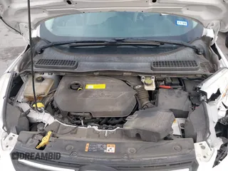 2015 Ford Escape SE with VIN 1FMCU0GX2FUB33893, listed as a IAAI auction lot 41455605 with 128,383 mi miles. Bid and sale history available at carsss.com. Image 10.