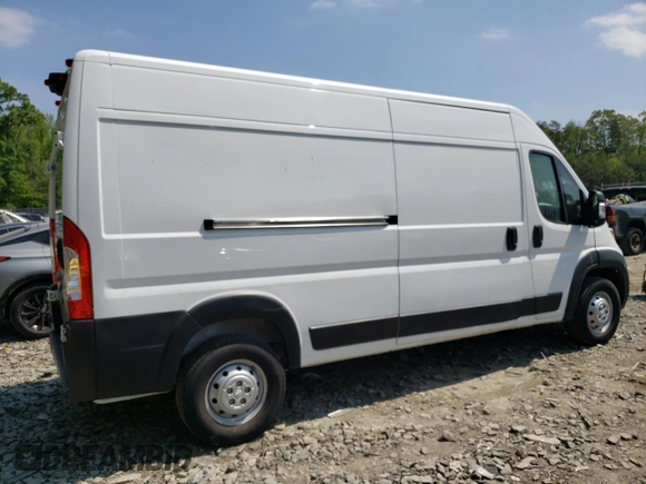 2023 Ram ProMaster Cargo with VIN 3C6LRVDG8PE565077, listed as a Copart auction lot 55407095 with 5,596 mi miles and Salvage Title. Bid and sale history available at carsss.com. Image 3.