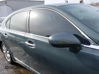 2007 Lexus LS 460 with VIN JTHBL46F975046019, listed as a IAAI auction lot 41774394 with 164,470 mi miles. Bid and sale history available at carsss.com. Image 13.