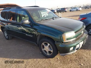 2004 Chevrolet TrailBlazer EXT LT with VIN 1GNET16S546187533, listed as a IAAI auction lot 41648066 with 132,481 mi miles. Bid and sale history available at carsss.com. Image 1.