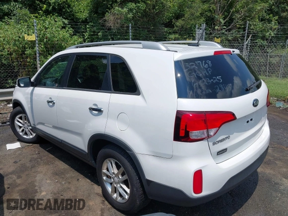2015 Kia Sorento LX with VIN 5XYKTDA74FG632845, listed as a IAAI auction lot 42660399 with 93,386 mi miles and . Bid and sale history available at DreamBid. Image 3.