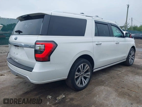 2020 Ford Expedition Max Platinum z VIN 1FMJK1MT1LEB00801, wystawiony jako IAAI lot #42441525 z przebiegiem 40 193 mil mil oraz . Historia ofert i sprzedaży dostępna na DreamBid. Obrazek 4.