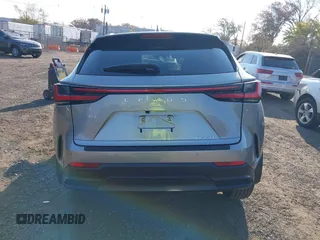 2023 Lexus NX 350 Premium с VIN 2T2GGCEZ8PC026117, выставлен на аукционе IAAI как лот 40730867 с пробегом 20 908 миль миль и . История ставок и продаж доступна на DreamBid. Изображение 16.