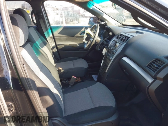 2014 Ford Utility Police Interceptor with VIN 1FM5K8AR0EGC14072, listed as a IAAI auction lot 41781060 with 173,354 mi miles. Bid and sale history available at carsss.com. Image 5.