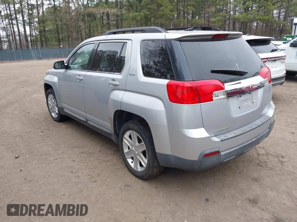 2011 GMC Terrain SLE-2 with VIN 2CTALSEC0B6470604, listed as a IAAI auction lot 41802272 with 100,185 mi miles. Bid and sale history available at carsss.com. Image 3.