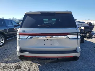 2024 Lincoln Navigator Reserve with VIN 5LMJJ2LGXREL14043, listed as a Copart auction lot 83707174 with 11,943 mi miles and Salvage Title. Bid and sale history available at carsss.com. Image 6.