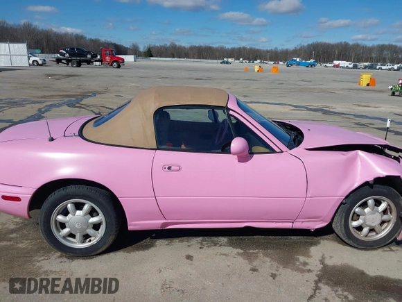 1993 Mazda MX-5 Miata with VIN JM1NA3519P1418681, listed as a IAAI auction lot 41741615 with 115,379 mi miles and . Bid and sale history available at DreamBid. Image 13.