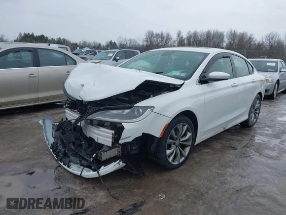 2015 Chrysler 200 S with VIN 1C3CCCBG3FN551796, listed as a IAAI auction lot 41694548 with 134,345 mi miles and . Bid and sale history available at carsss.com. Image 18.