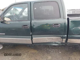 2003 Chevrolet Silverado 1500HD LS z VIN 1GCGK13U33F209456, wystawiony jako IAAI lot #41319790 z przebiegiem 230 974 mil mil oraz . Historia ofert i sprzedaży dostępna na DreamBid. Obrazek 12.