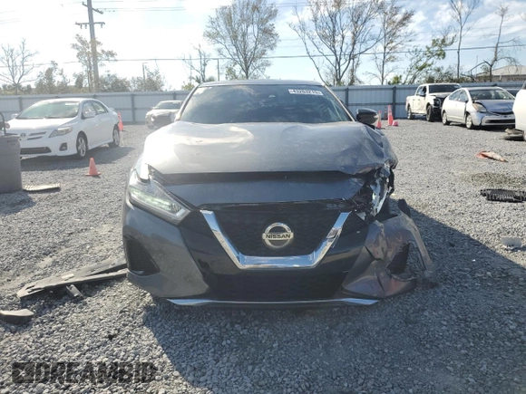 2020 Nissan Maxima SV with VIN 1N4AA6CV3LC373635, listed as a Copart auction lot 44945045 with 80,808 mi miles and Non Repairable. Bid and sale history available at carsss.com. Image 5.