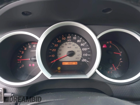 2006 Toyota Tacoma with VIN 5TEUU42N56Z275054, listed as a IAAI auction lot 41835497 with 166,076 mi miles. Bid and sale history available at carsss.com. Image 7.