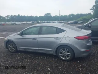 2017 Hyundai Elantra SE with VIN 5NPD84LF6HH018597, listed as a IAAI auction lot 42636028 with 82,397 mi miles and . Bid and sale history available at DreamBid. Image 14.