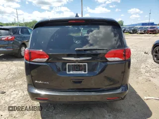 2017 Chrysler Pacifica Touring with VIN 2C4RC1DG4HR522594, listed as a Copart auction lot 62739225 with 65,589 mi miles and Clean title. Bid and sale history available at DreamBid. Image 6.