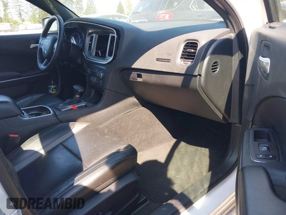 2022 Dodge Charger SXT with VIN 2C3CDXBG4NH197301, listed as a IAAI auction lot 42053688 with 60,592 mi miles and . Bid and sale history available at DreamBid. Image 5.