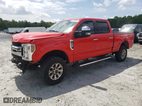 2018 Ford F-250 XL z VIN 1FT7W2B6XJEC16792, wystawiony jako Copart lot #54939215 z przebiegiem 130 610 mil mil oraz Szkoda całkowita • Salvage title. Historia ofert i sprzedaży dostępna na DreamBid. Obrazek 1.
