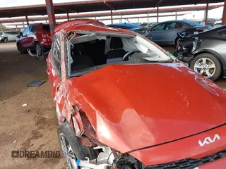2023 Kia Forte LXS z VIN 3KPF24AD0PE508984, wystawiony jako IAAI lot #41784790 z przebiegiem 71 269 mil mil oraz . Historia ofert i sprzedaży dostępna na DreamBid. Obrazek 6.