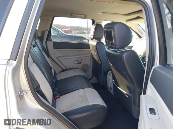 2010 Jeep Grand Cherokee Limited with VIN 1J4RR5GT9AC135837, listed as a IAAI auction lot 41617104 with 75,757 mi miles and . Bid and sale history available at DreamBid. Image 8.